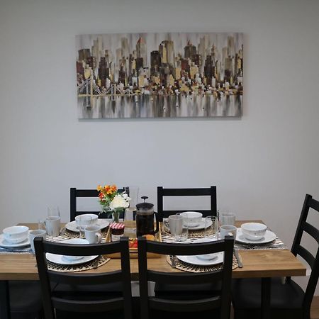 Rooms In Stylish House 밀턴 케인즈 외부 사진