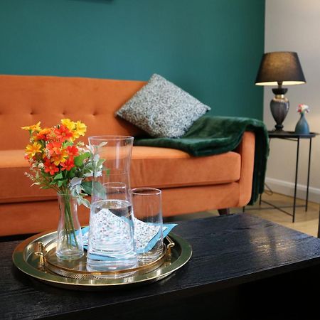 Rooms In Stylish House 밀턴 케인즈 외부 사진